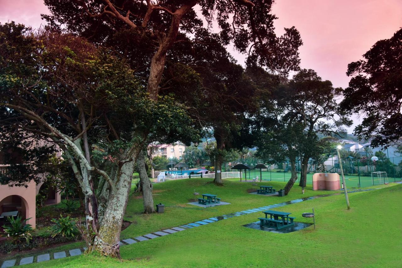 La Lucia Sands Resort 3*