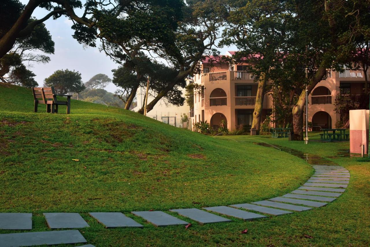 Resort La Lucia Sands 3*